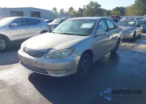 2006 Toyota Camry Le from USA, damaged, VIN JTDBE30KX63058069